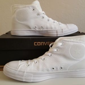 NEW with box unisex all white high top Converse.
